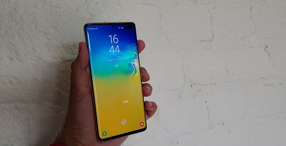 samsung s10 plus with free watch